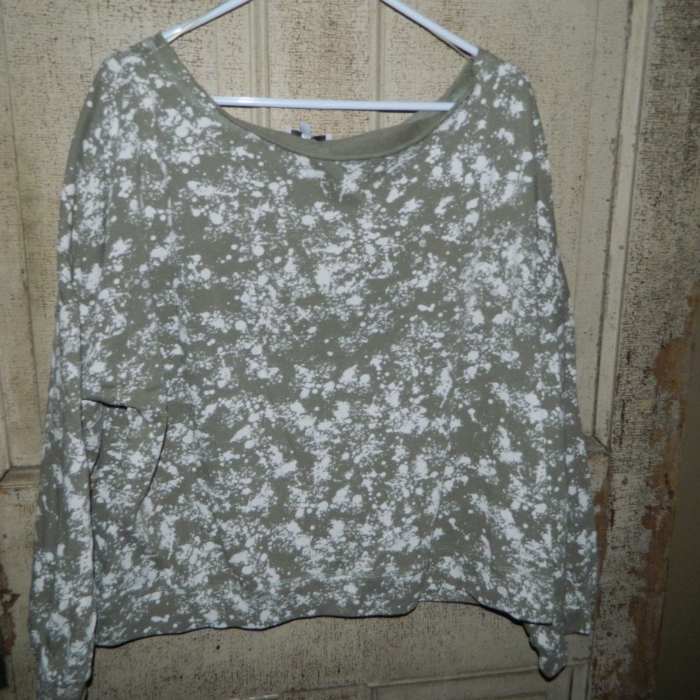 Fate Splatter Paint Oversized Sweatshirt Size Large (P-27)